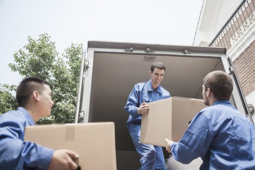 Man and van service starting a move in Marylebone